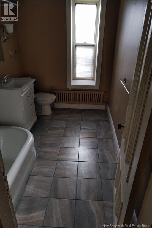 22 Queen Square S., Saint John, New Brunswick  E2L 1R7 - Photo 16 - NB126464