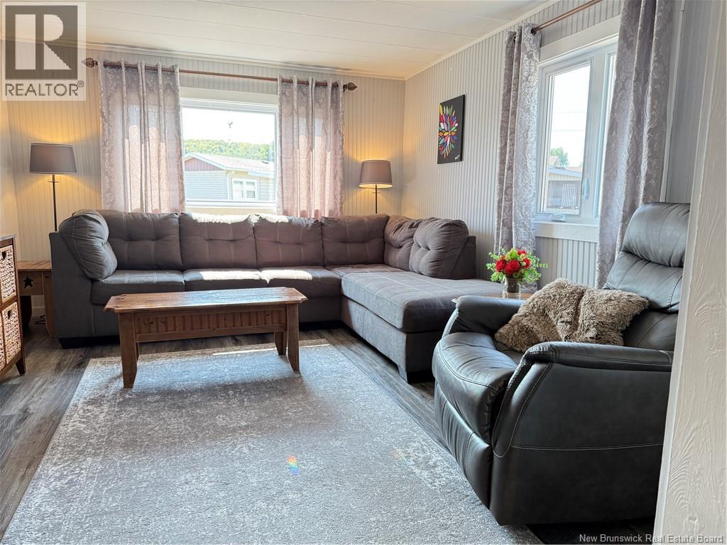 25 Parc Terrace, Grand-Sault/grand Falls, New Brunswick  E3Z 1B3 - Photo 13 - NB126409