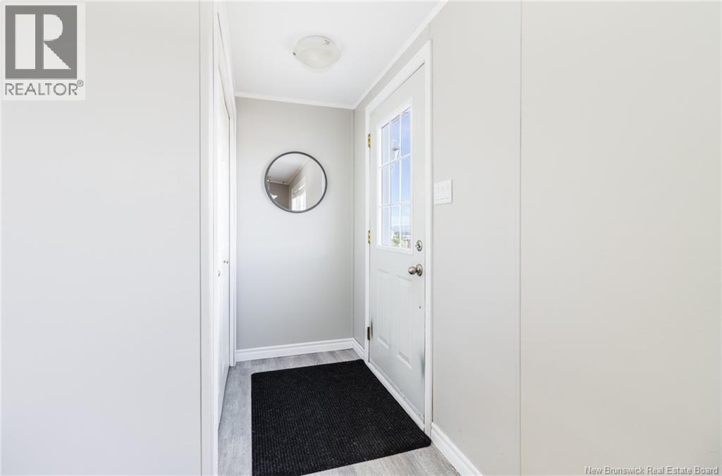 24 Barrington Road, Fredericton, New Brunswick  E3C 1L8 - Photo 2 - NB126502
