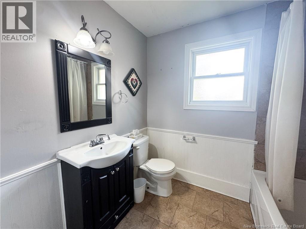 7 Carl Street, Moncton, New Brunswick  E1A 3R6 - Photo 25 - NB126424