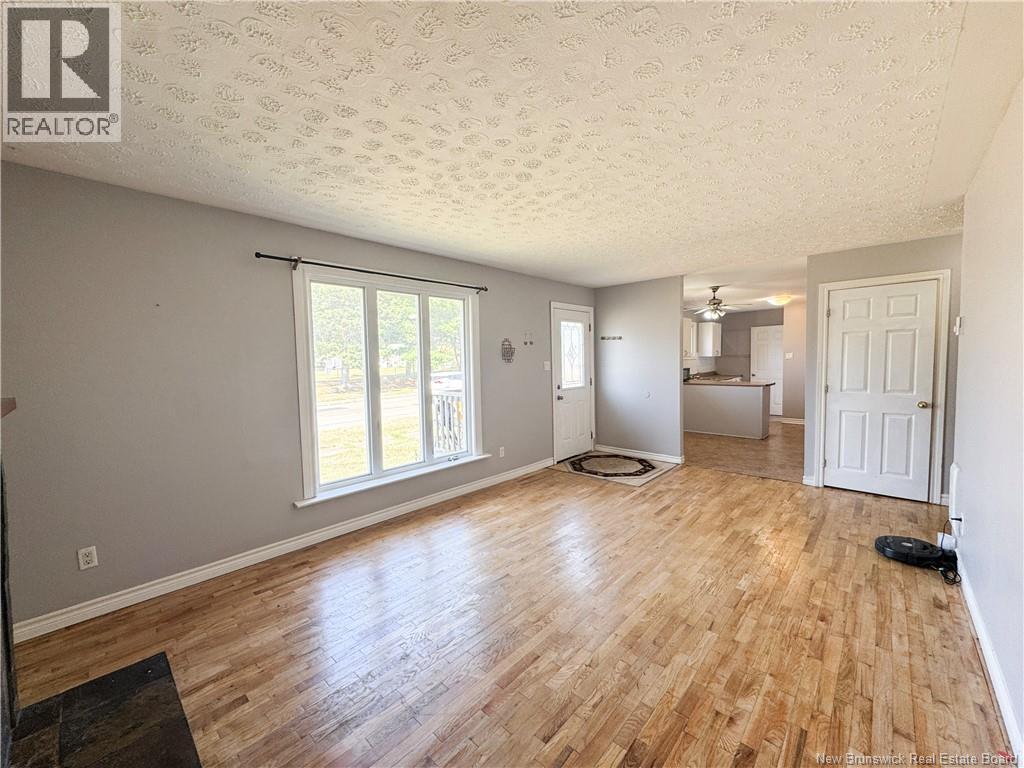7 Carl Street, Moncton, New Brunswick  E1A 3R6 - Photo 6 - NB126424