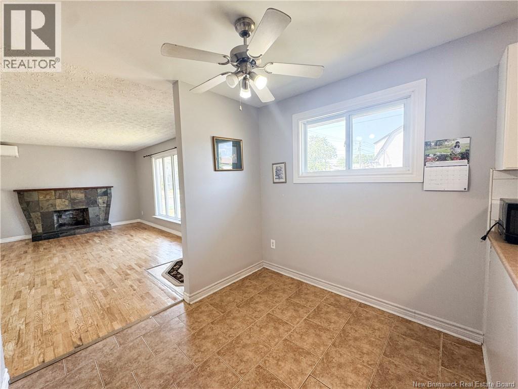 7 Carl Street, Moncton, New Brunswick  E1A 3R6 - Photo 9 - NB126424