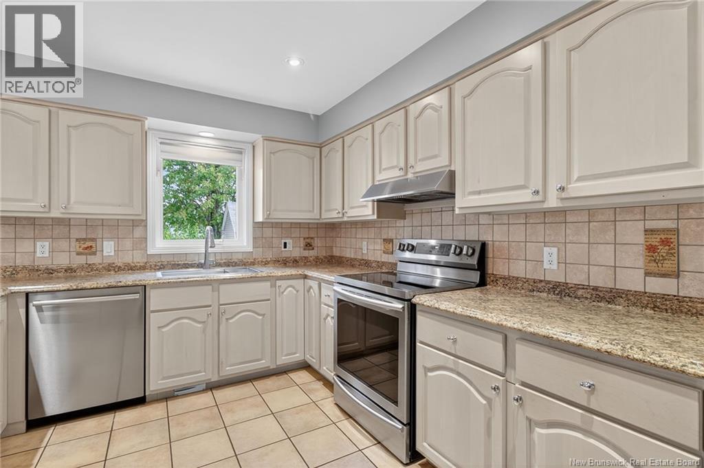810 Centrale Street, Dieppe, New Brunswick  E1A 6V5 - Photo 14 - NB125359