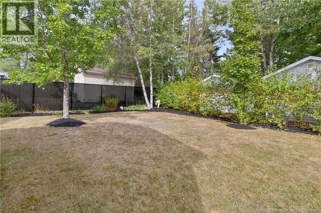 810 Centrale Street, Dieppe, New Brunswick  E1A 6V5 - Photo 38 - NB125359