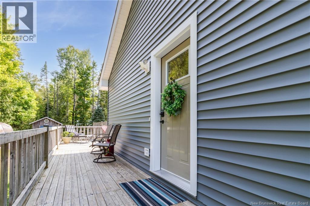 31 Andrew Street, Upper Kingsclear, New Brunswick  E3E 1T2 - Photo 2 - NB126557