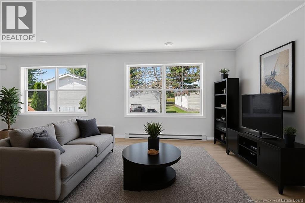 13 Condon Crescent, Moncton, New Brunswick E1H 1C6 - Photo 3 - NB126487