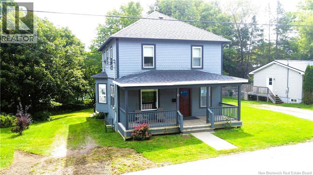 10 Dow Street, St. Stephen, New Brunswick  E3L 1R3 - Photo 2 - NB126144