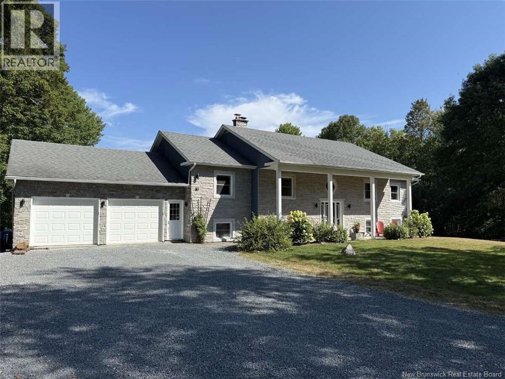 90 Graham Drive, Hanwell, New Brunswick