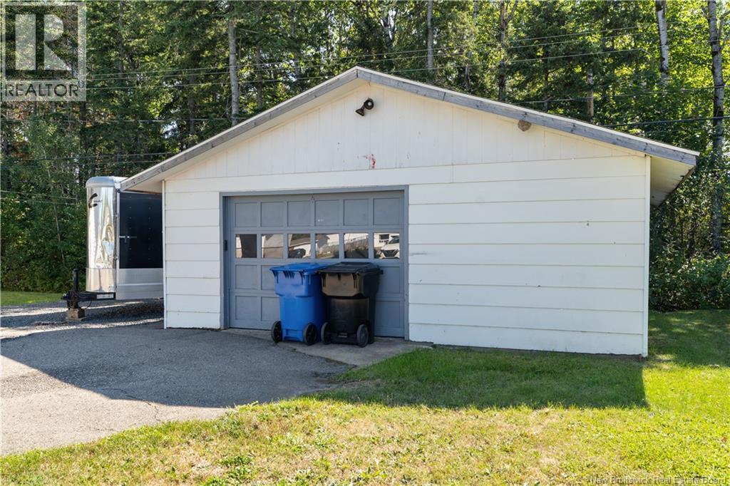 1235 Vanier, Bathurst, New Brunswick  E2A 3N6 - Photo 47 - NB126540