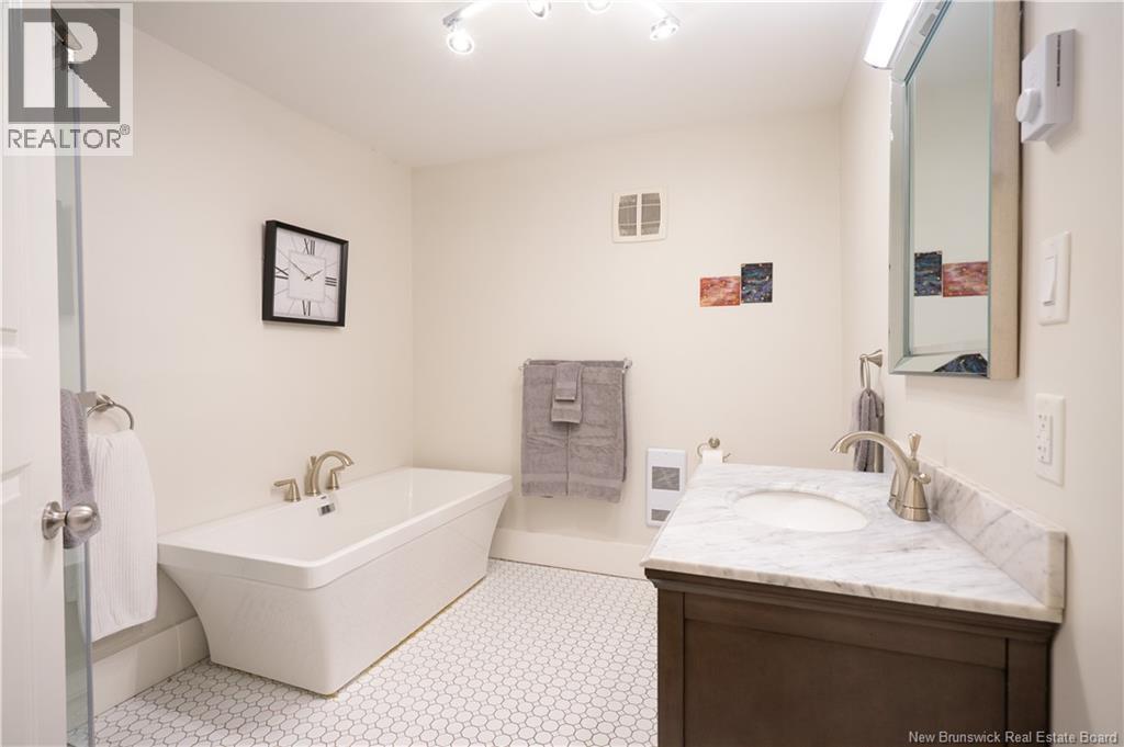 112 Orange Street, Saint John, New Brunswick  E2L 1M4 - Photo 48 - NB126677