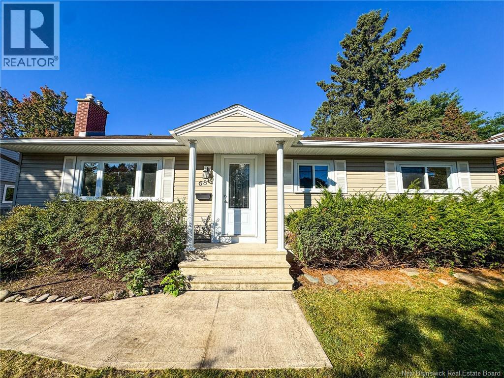 68 Coronation Drive, Moncton, New Brunswick  E1E 2X4 - Photo 2 - NB126709