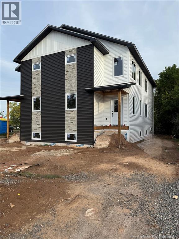 108, 108-2, 110, 110-2 Redmond Street, Moncton, New Brunswick E1A 3J5 - Photo 2 - NB122844