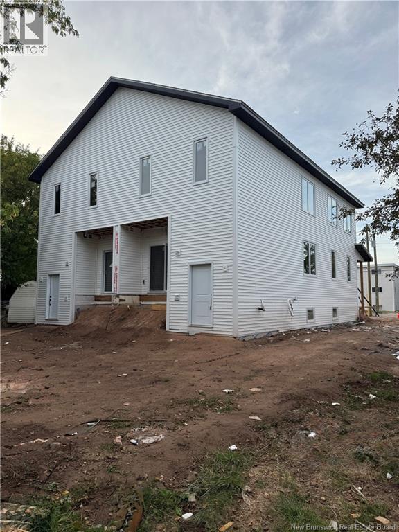 108, 108-2, 110, 110-2 Redmond Street, Moncton, New Brunswick E1A 3J5 - Photo 4 - NB122844