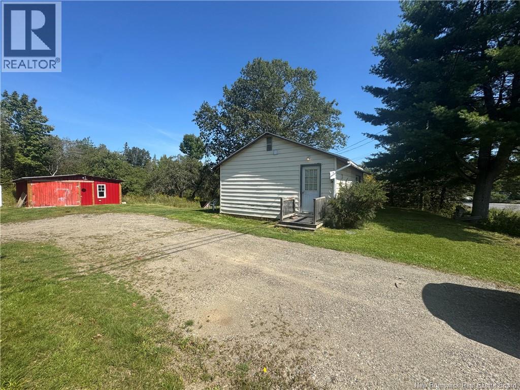 617 Route 170, Oak Bay, New Brunswick  E3L 3Y9 - Photo 3 - NB126687