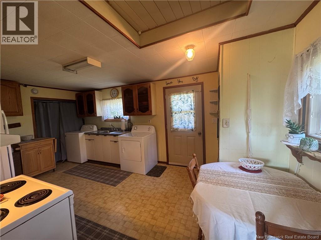 617 Route 170, Oak Bay, New Brunswick  E3L 3Y9 - Photo 8 - NB126687