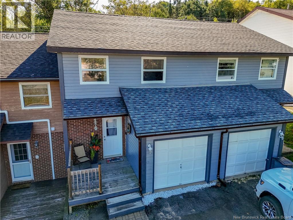 6 Angelview Court, Fredericton, New Brunswick  E3B 7A8 - Photo 2 - NB126603