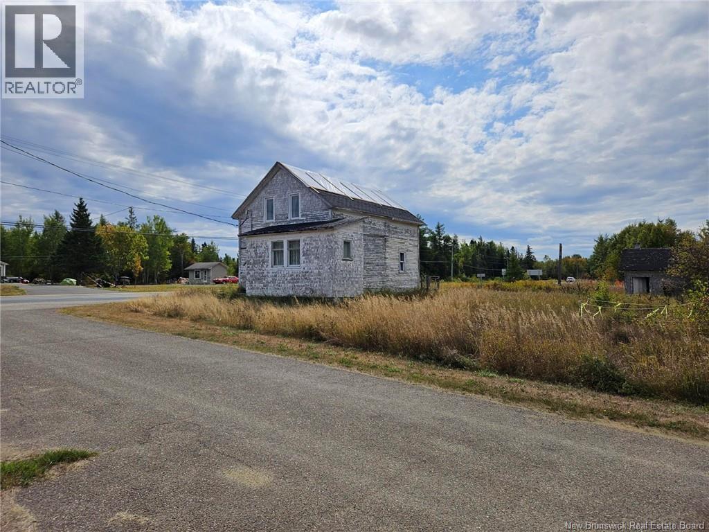 7247 Route 11, Pointe Des Robichaud, Tracadie, New Brunswick  E1X 3E1 - Photo 11 - NB126824