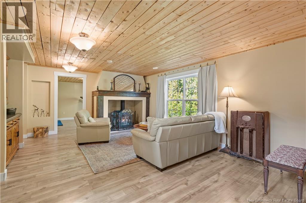 105 Maplehurst Drive, Richibucto Road, New Brunswick  E3A 0G5 - Photo 2 - NB126829