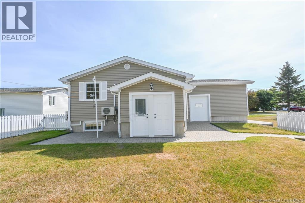 151 Rue Des Peupliers Street, Shippagan, New Brunswick  E8S 1J7 - Photo 11 - NB126854