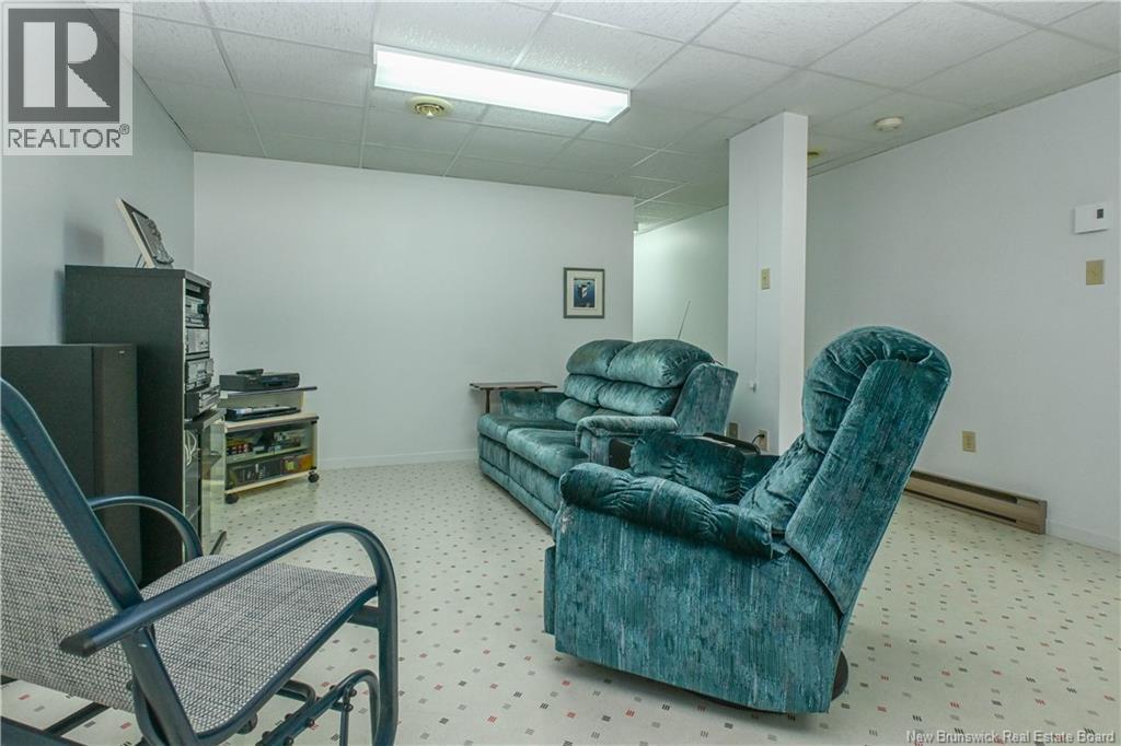 151 Rue Des Peupliers Street, Shippagan, New Brunswick  E8S 1J7 - Photo 34 - NB126854
