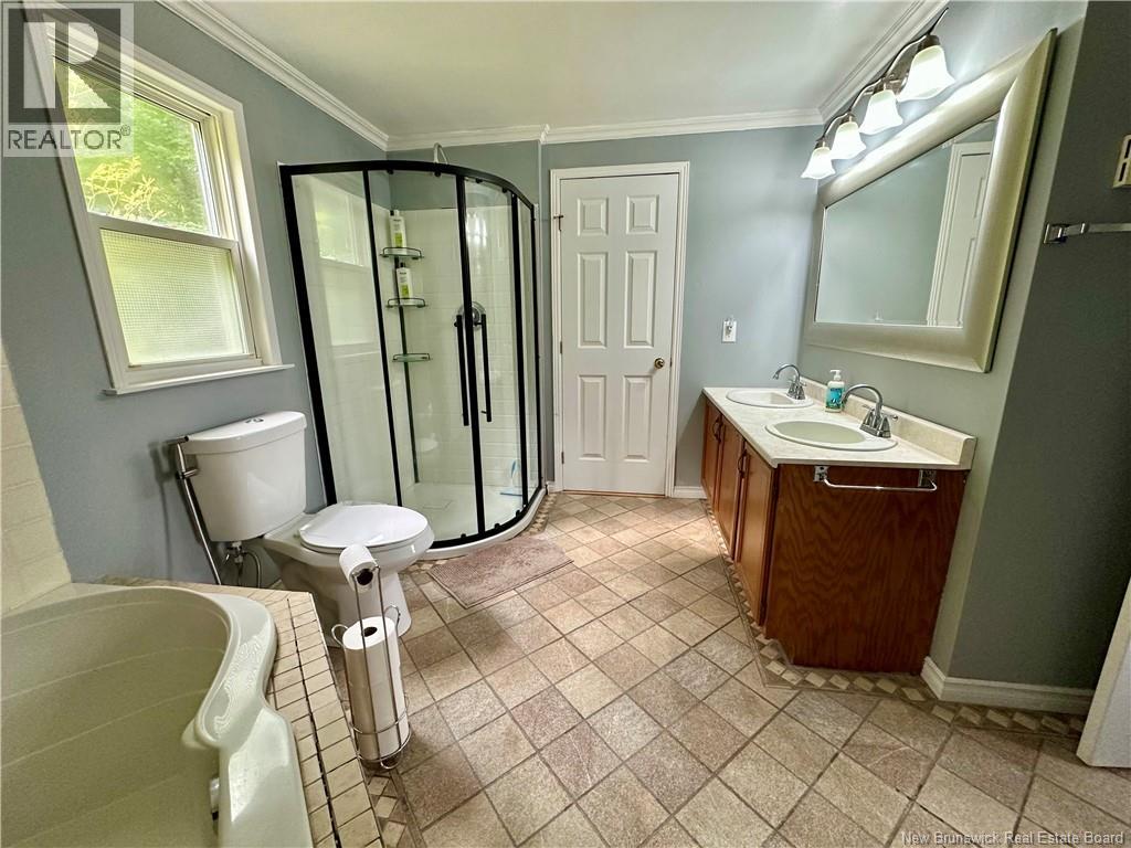 25 Bentley Avenue, Moncton, New Brunswick  E1E 4L1 - Photo 8 - NB126779
