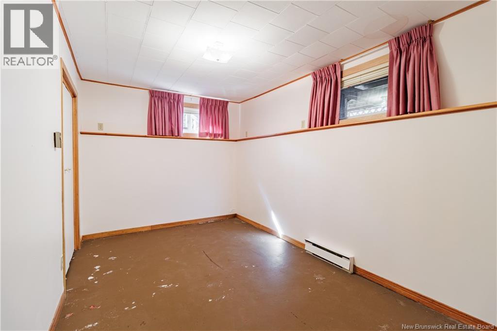 15 Coronation Court, Fredericton, New Brunswick E3A 4K3 - Photo 35 - NB126731