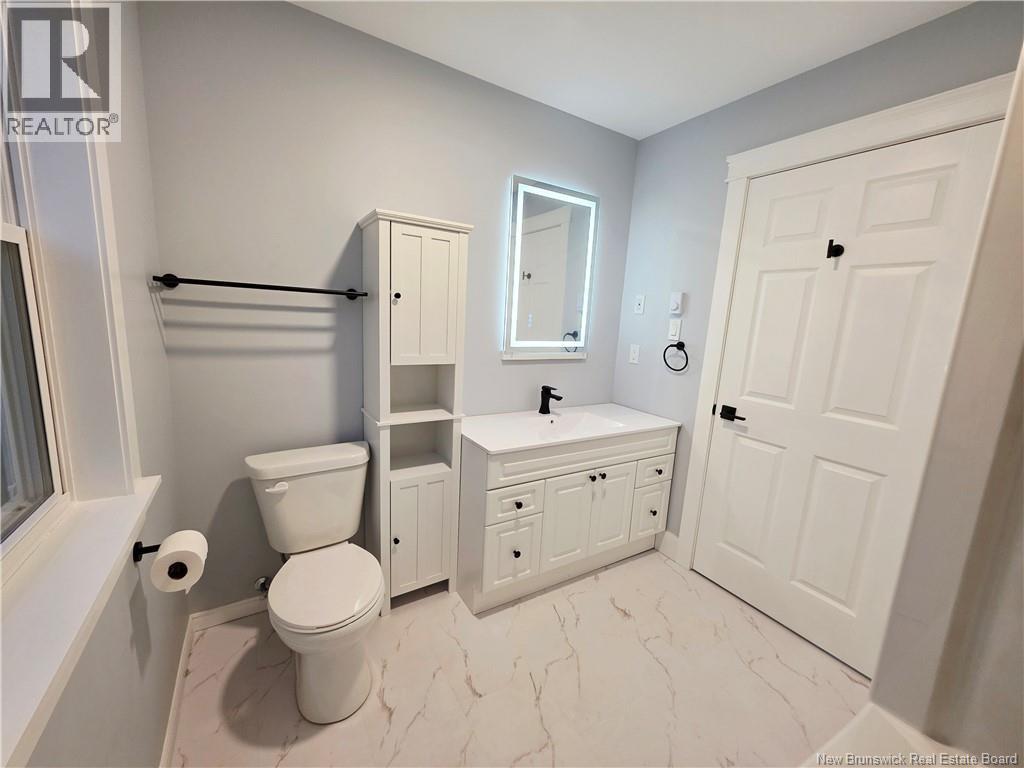 8 Fawcett Avenue, Petitcodiac, New Brunswick  E4Z 4H4 - Photo 12 - NB126877