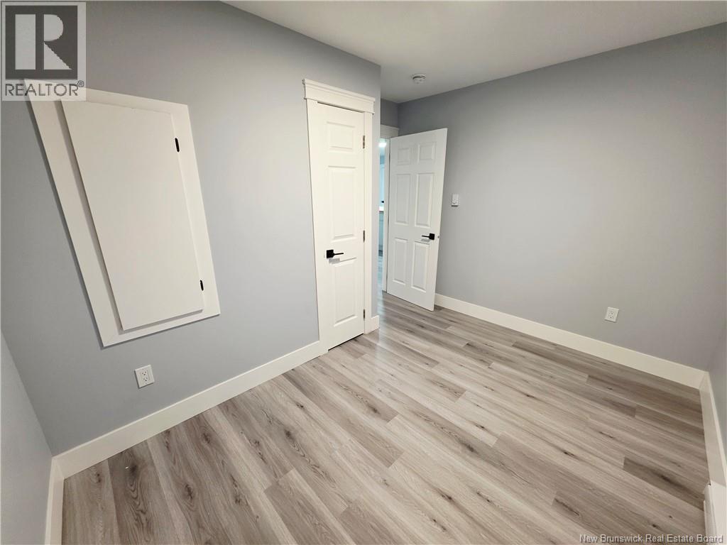 8 Fawcett Avenue, Petitcodiac, New Brunswick  E4Z 4H4 - Photo 19 - NB126877