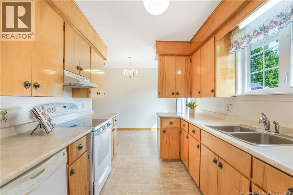 200 Burpee Street, Fredericton, New Brunswick  E3A 1M7 - Photo 10 - NB126611