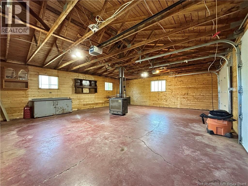 2617 Miramichi, Bathurst, New Brunswick  E2A 6K1 - Photo 31 - NB126894