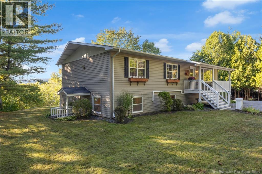 107 Robin Hood Lane, Quispamsis, New Brunswick  E2E 1E9 - Photo 1 - NB126796