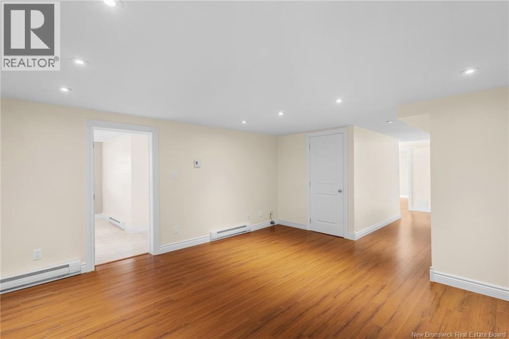18 Hillview Street, Upper Kingsclear, New Brunswick  E3B 1V1 - Photo 31 - NB126966
