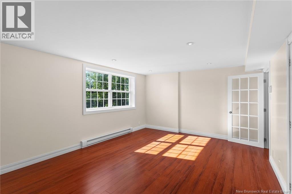 18 Hillview Street, Upper Kingsclear, New Brunswick  E3B 1V1 - Photo 33 - NB126966