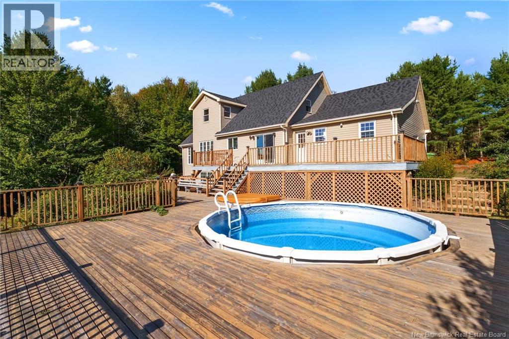 18 Hillview Street, Upper Kingsclear, New Brunswick  E3B 1V1 - Photo 41 - NB126966