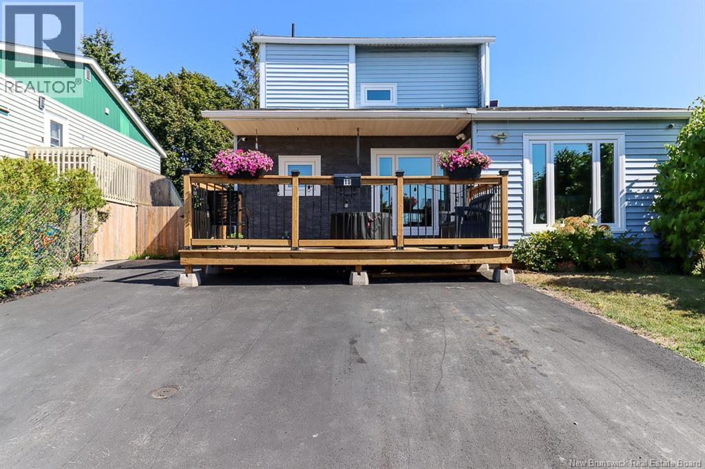 10 Stillview Court, Saint John, New Brunswick  E2P 1A6 - Photo 1 - NB126918