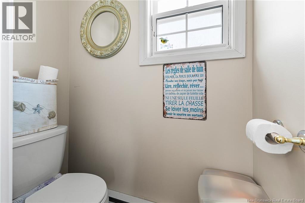 11 Ascona Street, Moncton, New Brunswick  E1H 3H7 - Photo 2 - NB127000