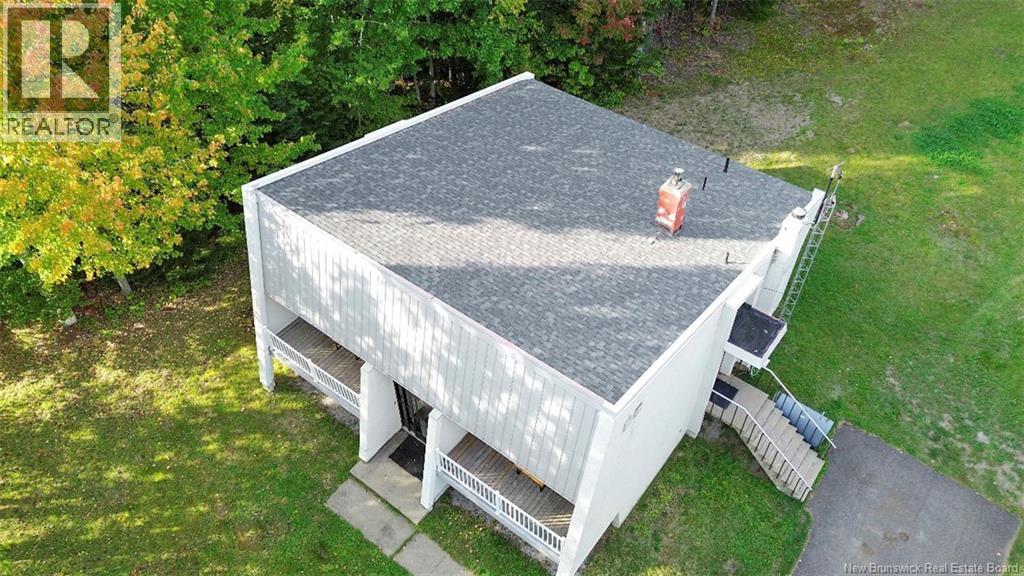 2470 Sunset Drive, Bathurst, New Brunswick  E2A 7K8 - Photo 8 - NB127003