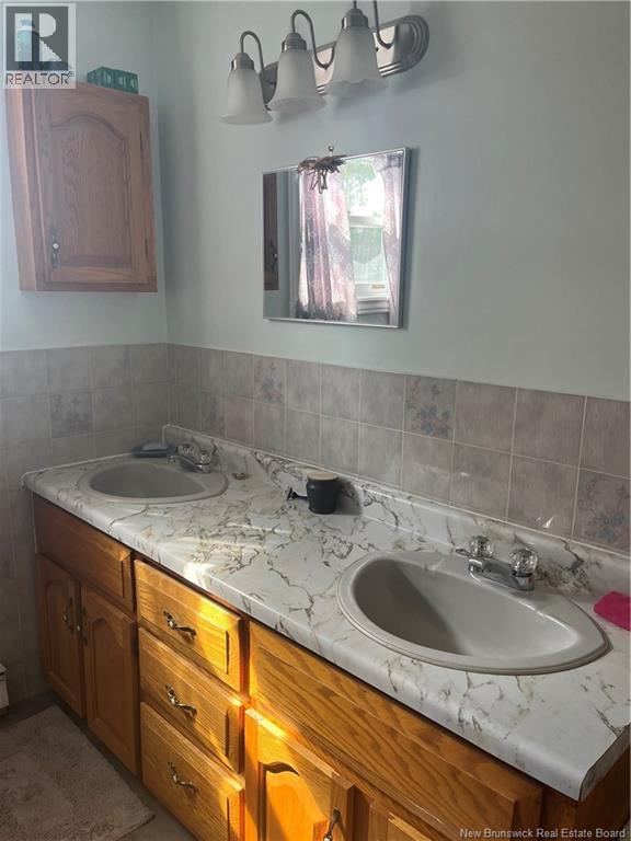 17 Adams Avenue, Miramichi, New Brunswick  E1V 3Y6 - Photo 19 - NB126988