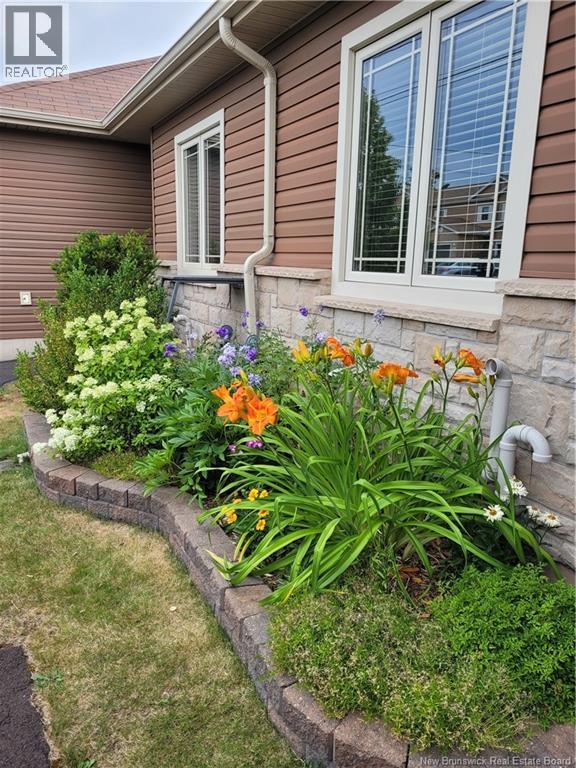 342 Damien, Dieppe, New Brunswick  E1A 0H3 - Photo 33 - NB127037