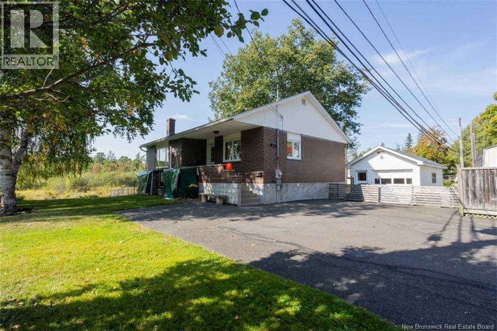 325-1/2 Canada, Fredericton, New Brunswick  E3A 4A3 - Photo 1 - NB126907