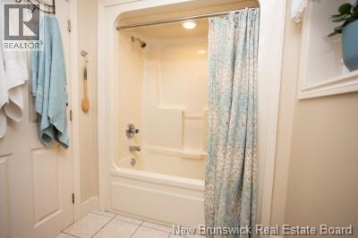 325-1/2 Canada, Fredericton, New Brunswick  E3A 4A3 - Photo 14 - NB126907