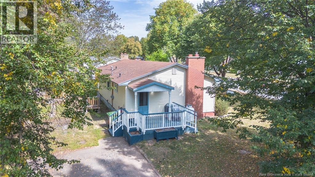 5 Walker Street, Fredericton, New Brunswick  E3A 3E2 - Photo 33 - NB127043