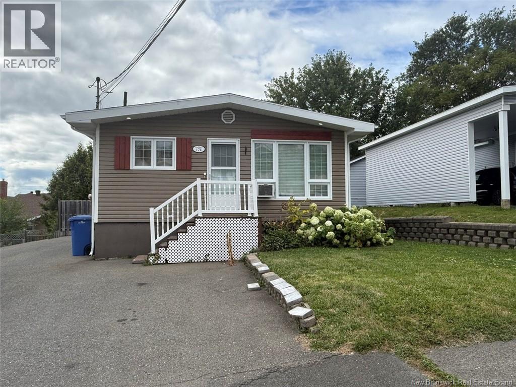 174 34th Avenue, Edmundston, New Brunswick  E3V 2T7 - Photo 12 - NB127040