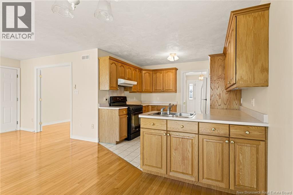 45 Foxwood Drive, Moncton, New Brunswick  E1G 3S6 - Photo 18 - NB126949