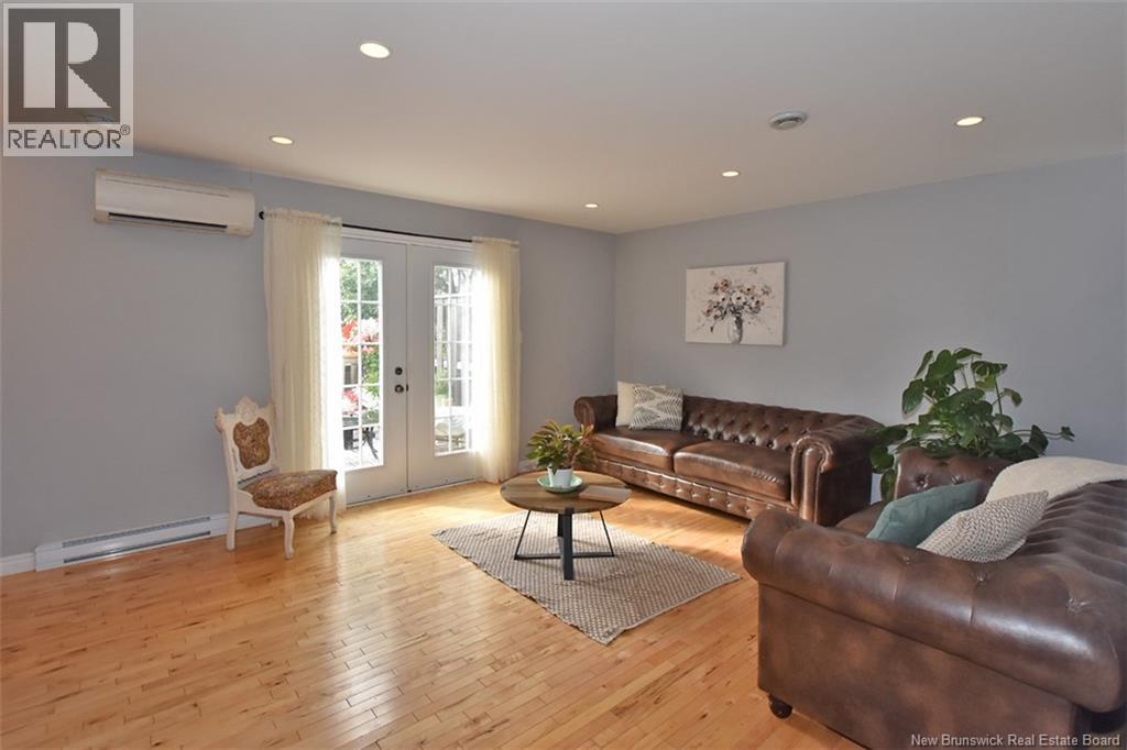 175 Riverside Drive, Fredericton, New Brunswick  E3A 6R1 - Photo 17 - NB127046