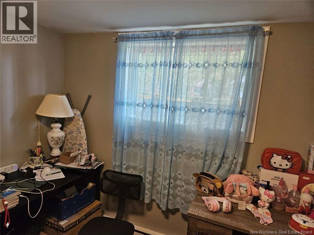 227 Leeds Drive, Fredericton, New Brunswick  E3B 4S7 - Photo 26 - NB127115