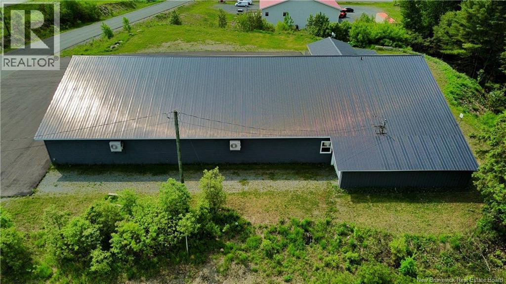 34 Scott Street, Woodstock, New Brunswick  E7M 0C7 - Photo 47 - NB127081