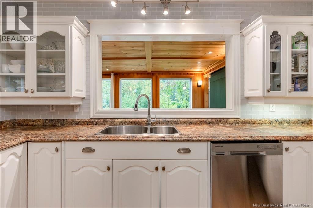 498 Chartersville Road, Dieppe, New Brunswick  E1A 1K6 - Photo 11 - NB127018