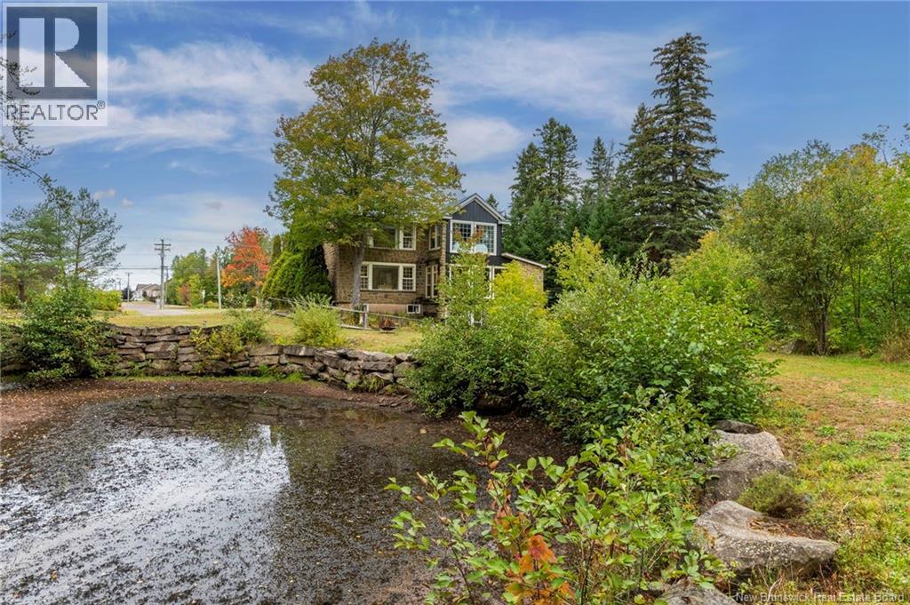 498 Chartersville Road, Dieppe, New Brunswick  E1A 1K6 - Photo 2 - NB127018