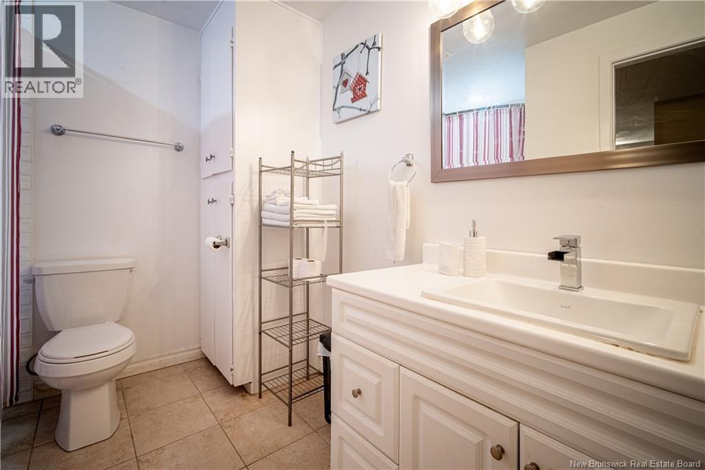 35 Avalon Street, Dieppe, New Brunswick  E1A 1J8 - Photo 15 - NB127161